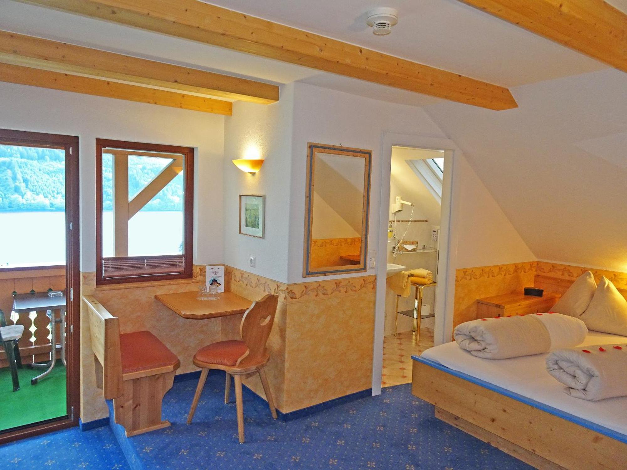 Staudacher Hof-Das Romantische Haus Millstatt Luaran gambar