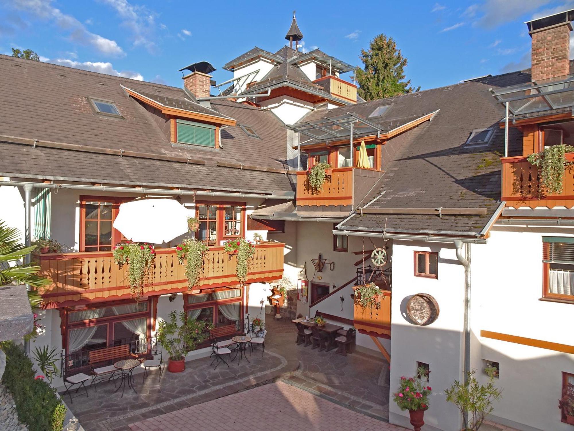 Staudacher Hof-Das Romantische Haus Millstatt Luaran gambar